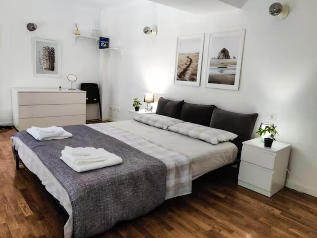 Accogliente Loft In Palazzo Storico Centrale 博洛尼亚 外观 照片